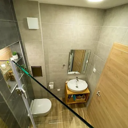 I Helena Premium Апартамент *